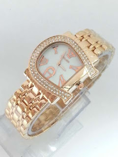 Aigner2Bpermata